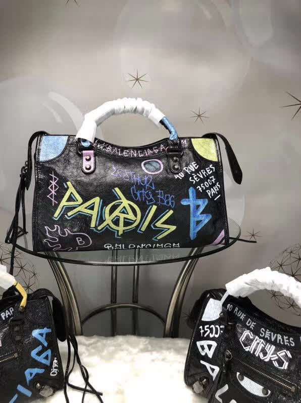 BALENCIAG巴黎世家 歐洲水貨 Balenciaga city小黑釘 限量 原廠爆裂紋羊皮黑白塗鴉  BL1057